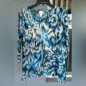 Chico’s Pleated Detail Handkerchief  Hem Stretchy Pullover Top Size 1/Size M